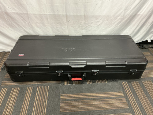 Vist Large View of Product Image Which is Used Gator 76 KEY TSA CASE + WHEELS Large Keyboard Case 40012-S000304202