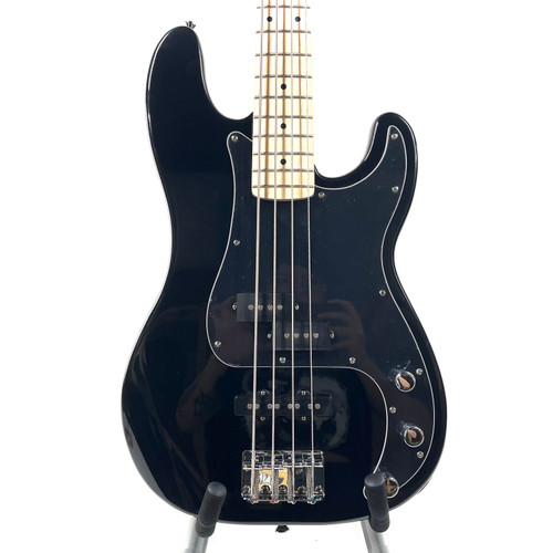 Vist Large View of Product Image Which is Used Squier Affinity Precision Bass P Type Bass Guitar Black 4-String