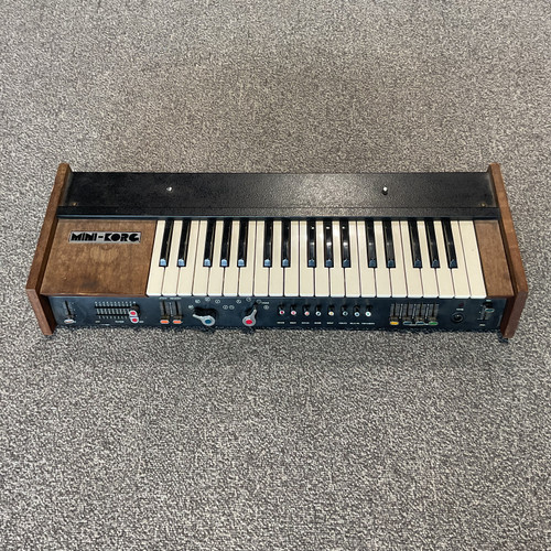 Used UNIVOX MINI KORG 49-Key Synthesizer 41106-S000094579