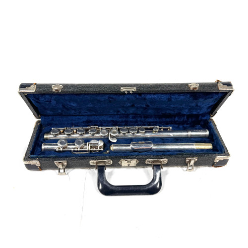 Vist Large View of Product Image Which is Used Reynolds Medalist Student Flute