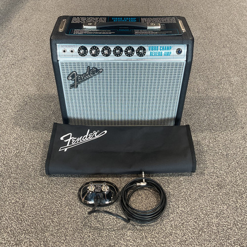 Used FENDER 68 CUSTOM VIBRO CHAMP Tube Combo Amplifier 41106-S000094608
