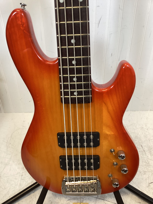 Vist Large View of Product Image Which is Used G&L L2500 TRIBUTE Vintage Bass Guitar Cherry Sunburst 5-String 40107-S000153399