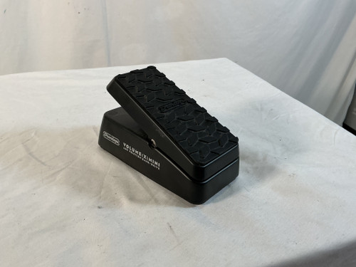Vist Large View of Product Image Which is Used Dunlop VOLUME X MINI Volume Pedal 40012-S000304301