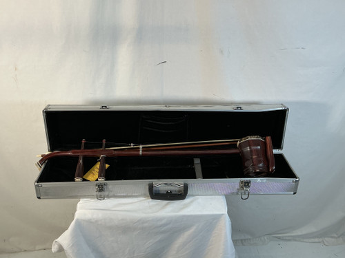 Vist Large View of Product Image Which is Used AS-IS ERHU + CASE Guitar 40012-S000304312