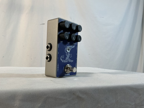 Vist Large View of Product Image Which is Used Donner WHITE TAPE Delay Pedal 40012-S000304319