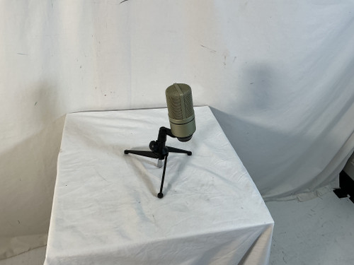 Vist Large View of Product Image Which is Used MXL 990 Condenser Microphone 40012-S000304332