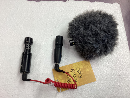 Vist Large View of Product Image Which is Used Rode VIDEOMICRO + VXLR+ Microphone