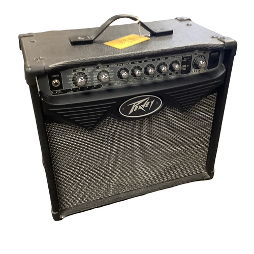 Used Peavey VYPYR 15 1 x 12 Solid State Amplifier 1 x 12 40083-S000153096