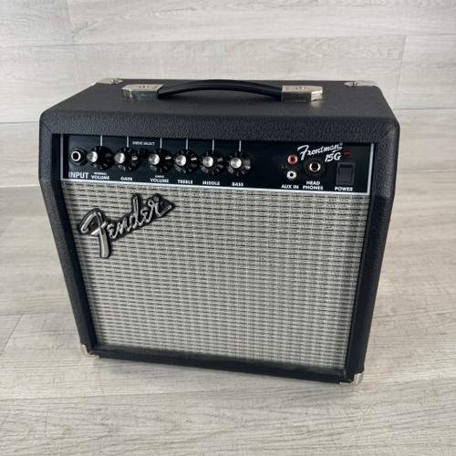 Vist Large View of Product Image Which is Used Fender Frontman 15G - 1 x 8-inch 15-watt Guitar Combo Amplifier 40112-S000178747
