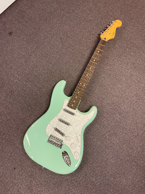 Used Squier VINTAGE MOD SURF S Type Electric Guitar Green 6-String 40085-S000105616