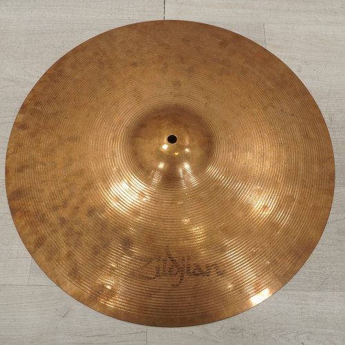 Vist Large View of Product Image Which is Used Zildjian 20" ZBT Ride Cymbal 40015-S000328999