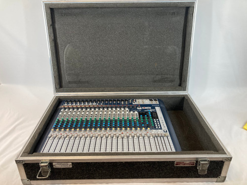 Vist Large View of Product Image Which is Used Soundcraft Signature 22 MTK 41127-S000057958