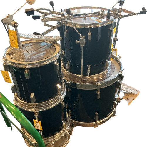 Vist Large View of Product Image Which is Used Tama 5PC ROCKSTAR W/HDWR Drum Shells and Hardware Black 40009-S000307263
