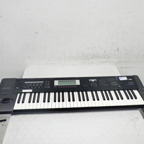 Vist Large View of Product Image Which is Used Korg TR61 Music Workstation 61-Key Keyboard 40042-S000259826