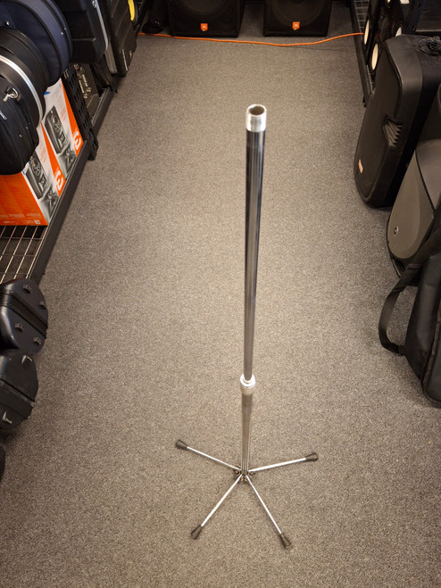 Used Atlas STRAIGHT MIC STAND CHROME Microphone Stand 41116-S000048853