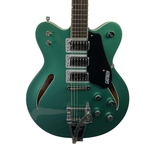 Vist Large View of Product Image Which is Used Gretsch G5622T Semi-Hollow Electric Guitar Green 6-String 41120-S000034340