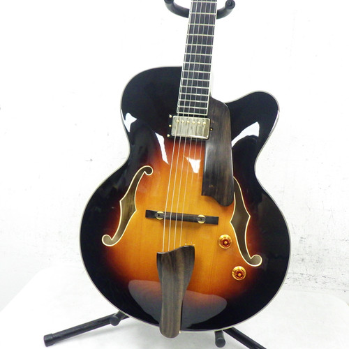 Vist Large View of Product Image Which is Used Eastman AR503CE-SB Archtop Hollowbody Electric Guitar Sunburst 40042-S000259935