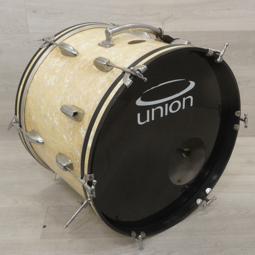 Vist Large View of Product Image Which is Used Stewart 20x14 Vintage Kick Drum White Marine Pearl MIJ 40015-S000329059