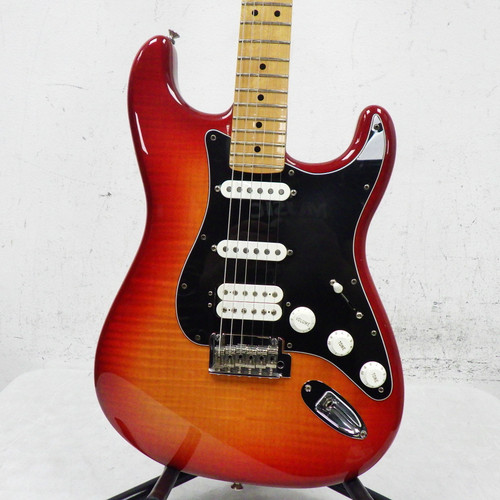 Vist Large View of Product Image Which is Used Fender Player Plus Top Stratocaster HSS Electric Guitar Cherry Sunburst 40042-S000259986