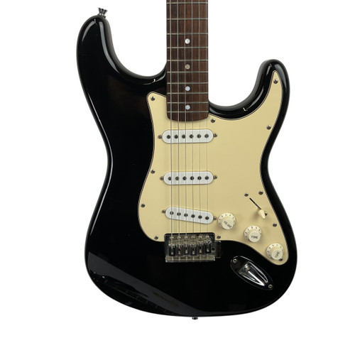 Vist Large View of Product Image Which is Used Squier STRAT S Type Electric Guitar Black 6-String 41120-S000034346