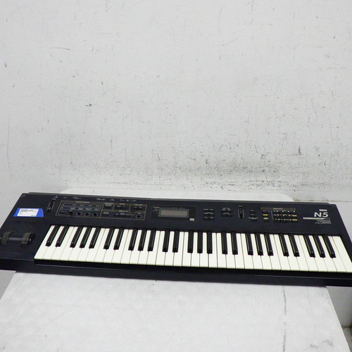Vist Large View of Product Image Which is Used Korg N5 61-Key Synthesizer Keyboard 40042-S000259990
