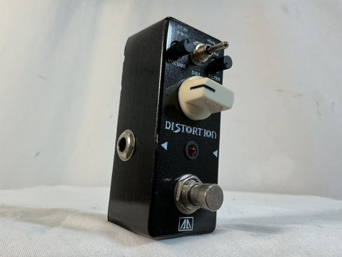 Vist Large View of Product Image Which is Used DISTORTION PEDAL Distortion Pedal