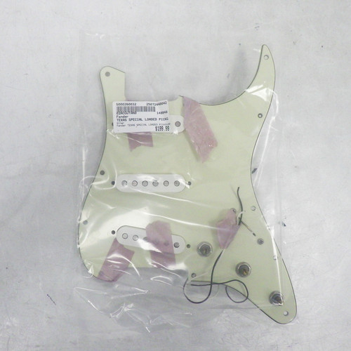 Vist Large View of Product Image Which is Used Fender Texas Special Loaded Pickguard 40042-S000260032