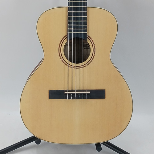 Vist Large View of Product Image Which is Used Alvarez NYLON STRING STUDENT RS26N Laminate Top Acoustic Guitar Natural