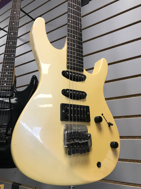 Vist Large View of Product Image Which is Used Ibanez RG240 STANDARD Vintage Super S Electric Guitar White 6-String 41123-S000110248
