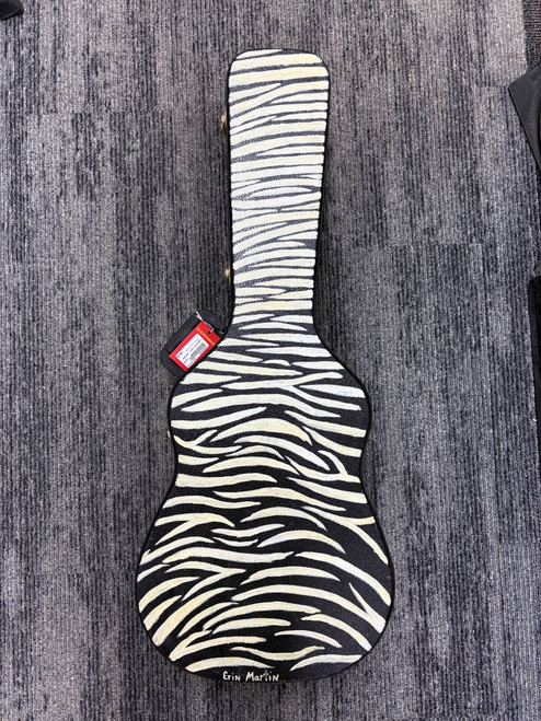 Vist Large View of Product Image Which is Used CLASSICAL CASE --ARTWORK Guitar Case 41124-S000205396