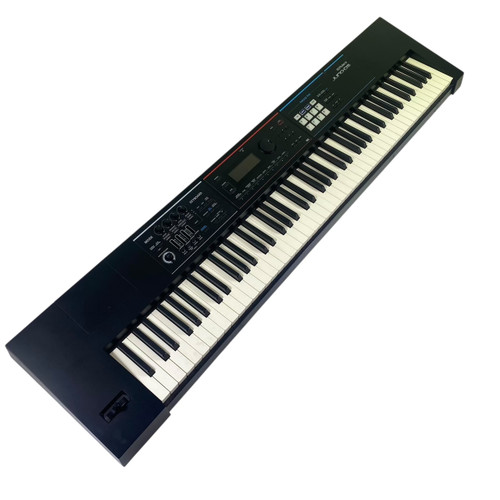 Vist Large View of Product Image Which is Used Roland JUNO DS88 W/ BAG 40090-S000080041