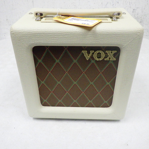 Vist Large View of Product Image Which is Used Vox AC4TV Guitar Amp 40042-S000260073