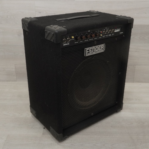 Vist Large View of Product Image Which is Used Fender Rumble 60 Bass Combo Amplifier 40015-S000329187