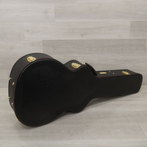 Vist Large View of Product Image Which is Used Breedlove Concert Hardshell Guitar Case 40015-S000329193