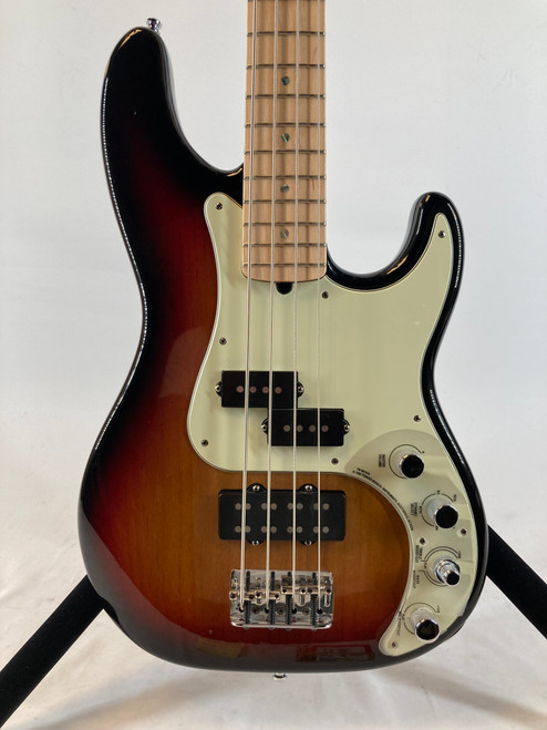 Vist Large View of Product Image Which is Used Fender 2007 Precision Bass
