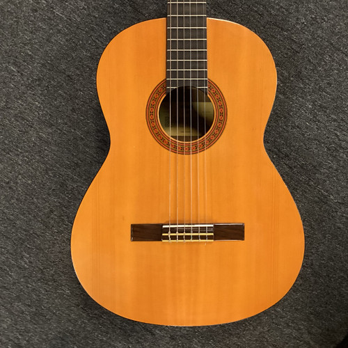 Vist Large View of Product Image Which is Used Yamaha CG40A LIFTING BRIDGE Solid Top Acoustic Guitar Natural 40111-S000188428