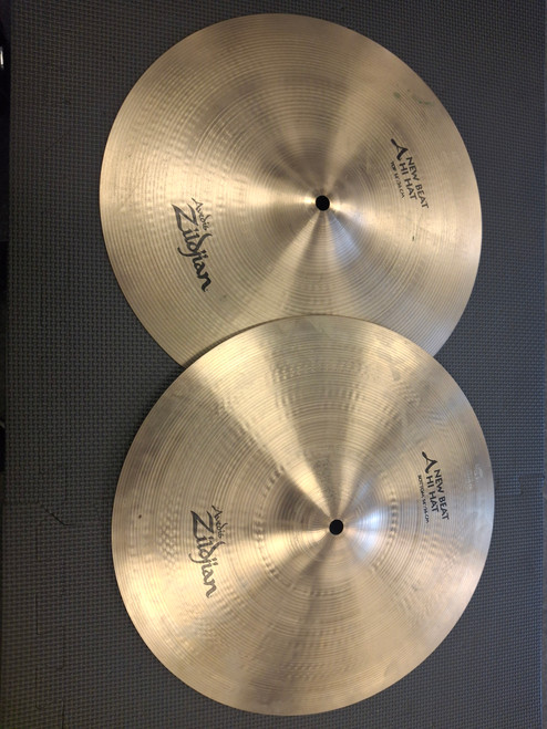 Vist Large View of Product Image Which is Used Zildjian 14 A NEW BEAT HI HATS Hi Hat Cymbals 14" 41116-S000048913