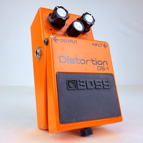 Vist Large View of Product Image Which is Used Boss DS-1 Distortion Guitar Pedal 41121-S000051337