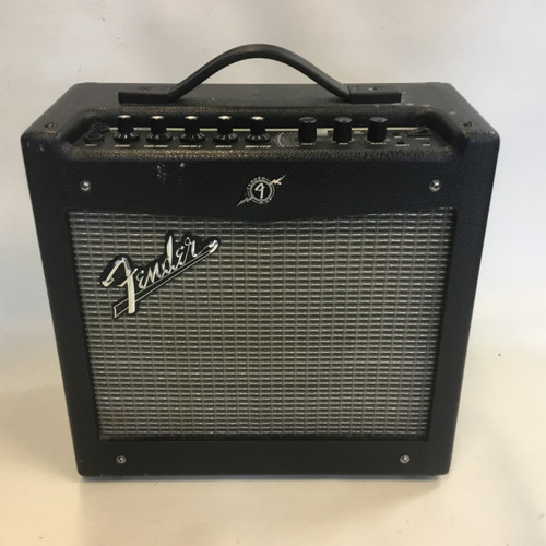 Vist Large View of Product Image Which is Used Fender MUSTANG I V2 1 x 10 Solid State Amplifier 1 x 10 41110-S000070142