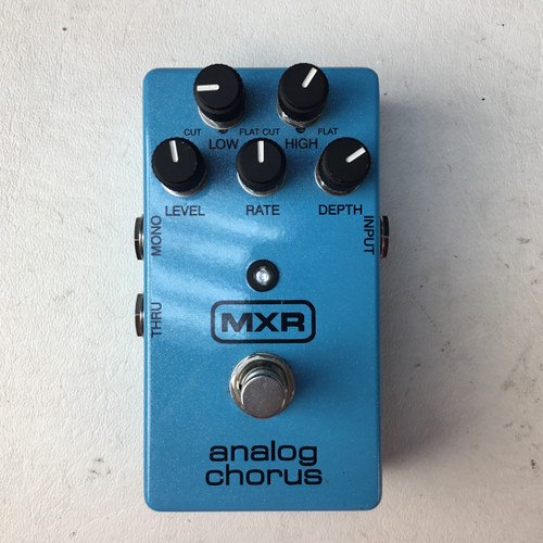 Vist Large View of Product Image Which is Used MXR ANALOG CHORUS Chorus Pedal 41110-S000070143