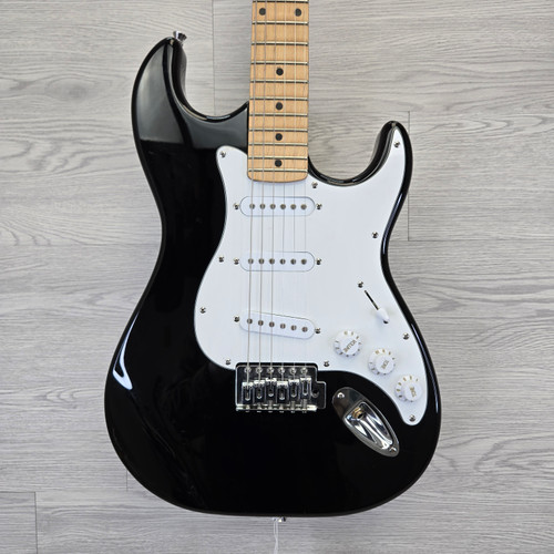 Vist Large View of Product Image Which is Used Silvertone S-Type Electric Black