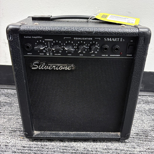 Vist Large View of Product Image Which is Used Silvertone SMART IIS PRACTICE AMP 1 x 5 Solid State Amplifier 1 x 5 41124-S000205503