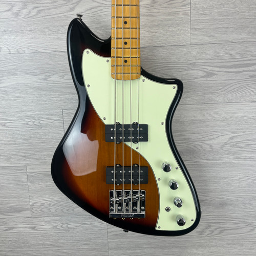 Vist Large View of Product Image Which is Used Fender METEORA BASS MN 3TSB Bass Guitar Sunburst 4-String 41124-S000205528