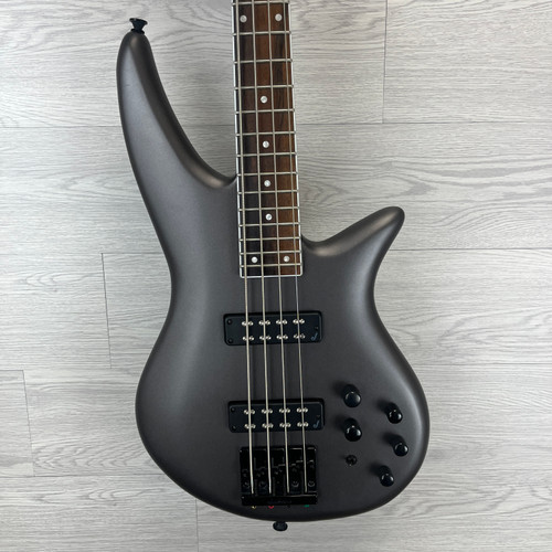Vist Large View of Product Image Which is Used Jackson X SERIES SPECTRA GRAPH 4-STRING Modern Metal Bass Guitar Silver/Gray 4-String 41124-S000205533