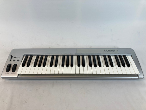 Vist Large View of Product Image Which is Used M-Audio Keystation 49E Controller 41127-S000058069