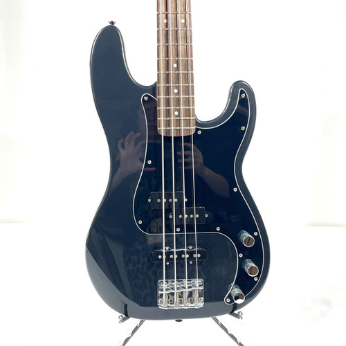 Vist Large View of Product Image Which is Used Squier Affinity Precision Bass P Type Bass Guitar Silver/Gray 4-String