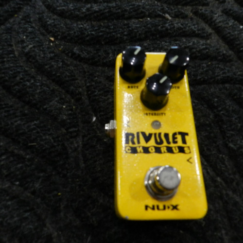 Vist Large View of Product Image Which is Used Nux RIVULET CHOURS Chorus Pedal 40105-S000076319