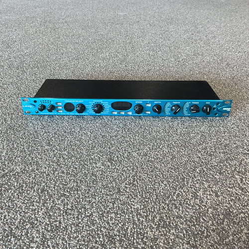 Vist Large View of Product Image Which is Used LINE 6 MOD PRO Rackmount Effect 41106-S000095062