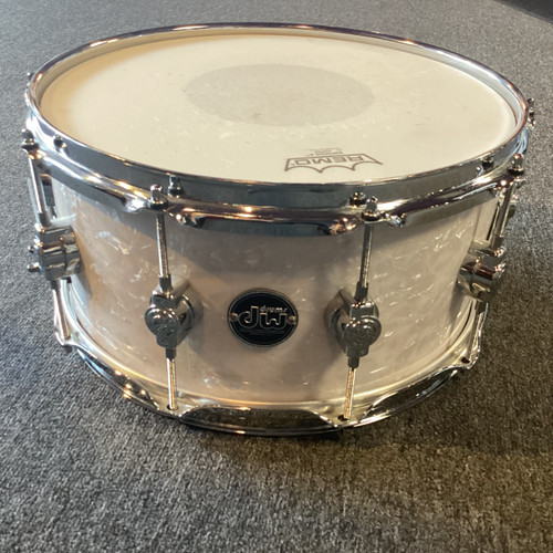 Vist Large View of Product Image Which is Used DW PERFORMANCE MAPLE 6.5X14 Wood Snare Drum 14" 40111-S000188601