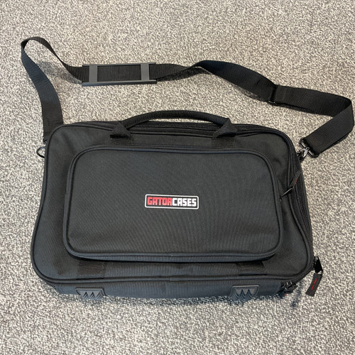 Vist Large View of Product Image Which is Used GATOR SMALL PEDALBOARD BAG 41106-S000095117